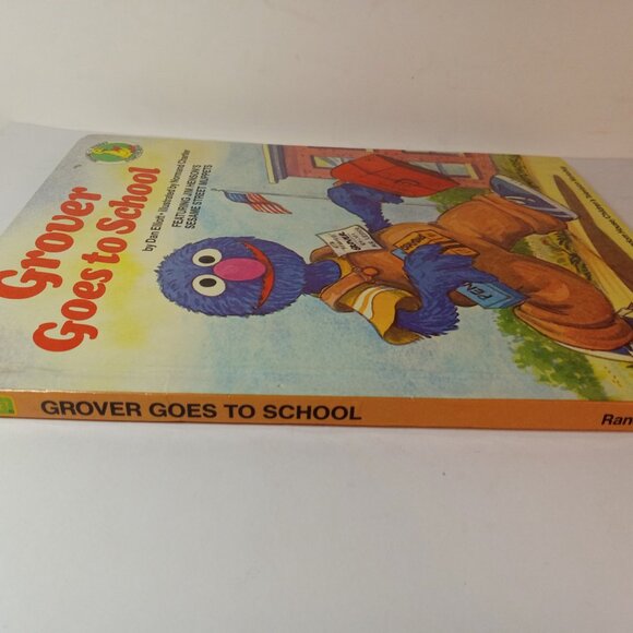 Vintage 1982 Grover Goes to School:  Jim Henson's Sesame Street Muppets - Picture 7 of 7